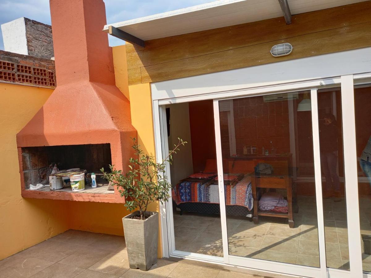 شقة Monoambiente En Colonia كولونيا ديل ساكرامينتو المظهر الخارجي الصورة